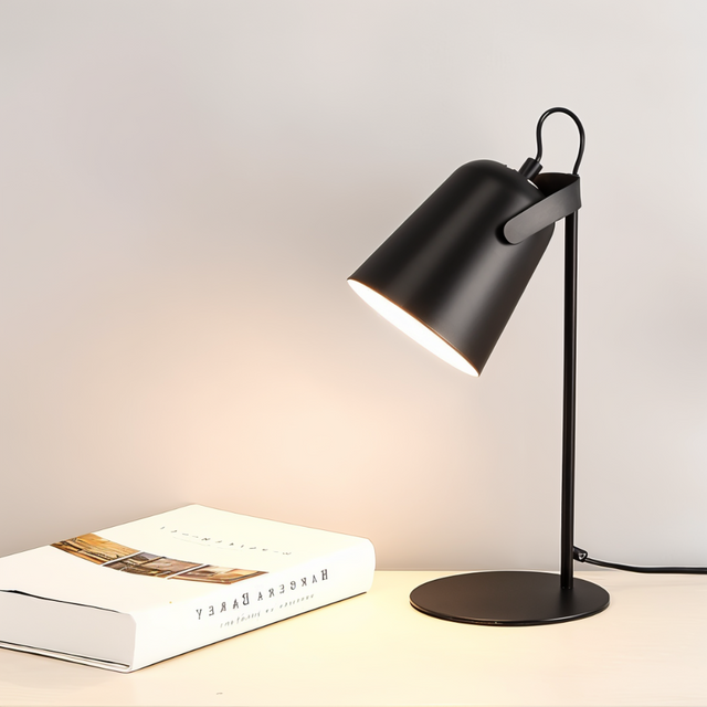 Moderne draaibare tafellamp